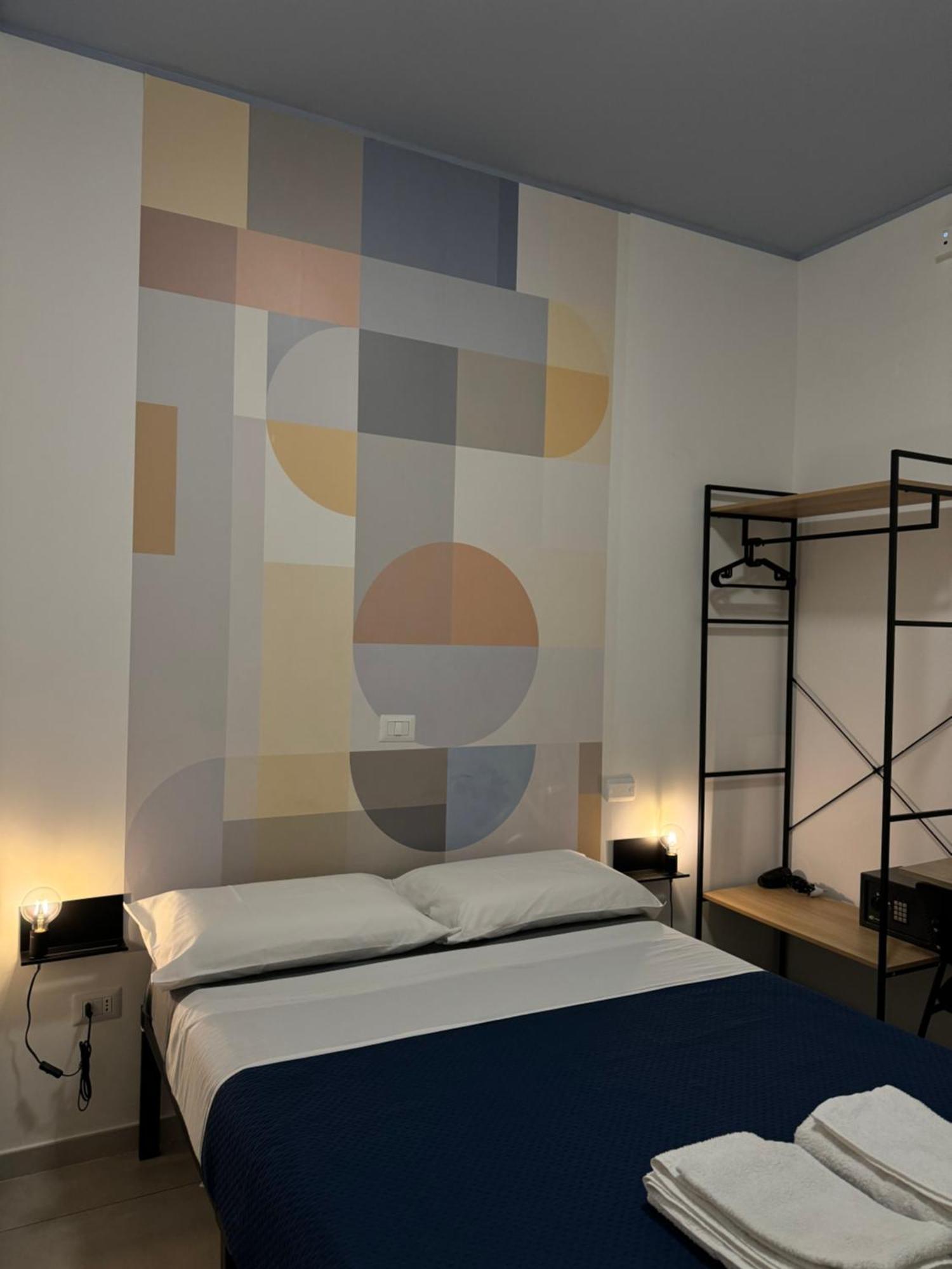 Sleep Inn Toledo - Self Check-In Neapol Zewnętrze zdjęcie